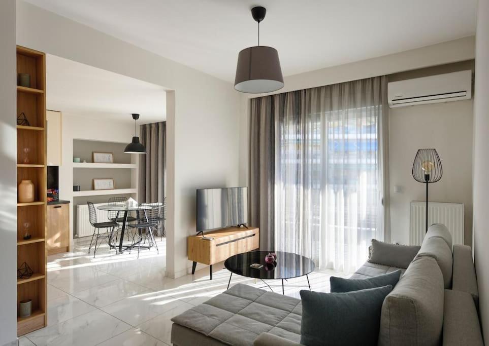 Twin Superior Suites Thessaloniki Exterior photo